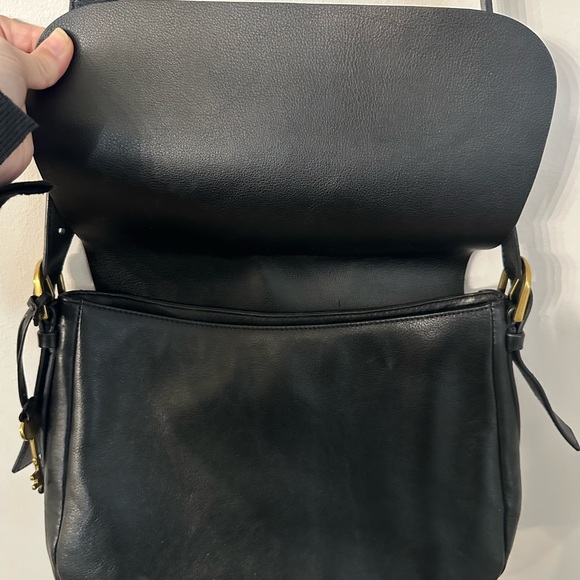 Fossil Women’s Black Leather Satchel Style Zippered Crossbody Purse GUC - Picture 6 of 11